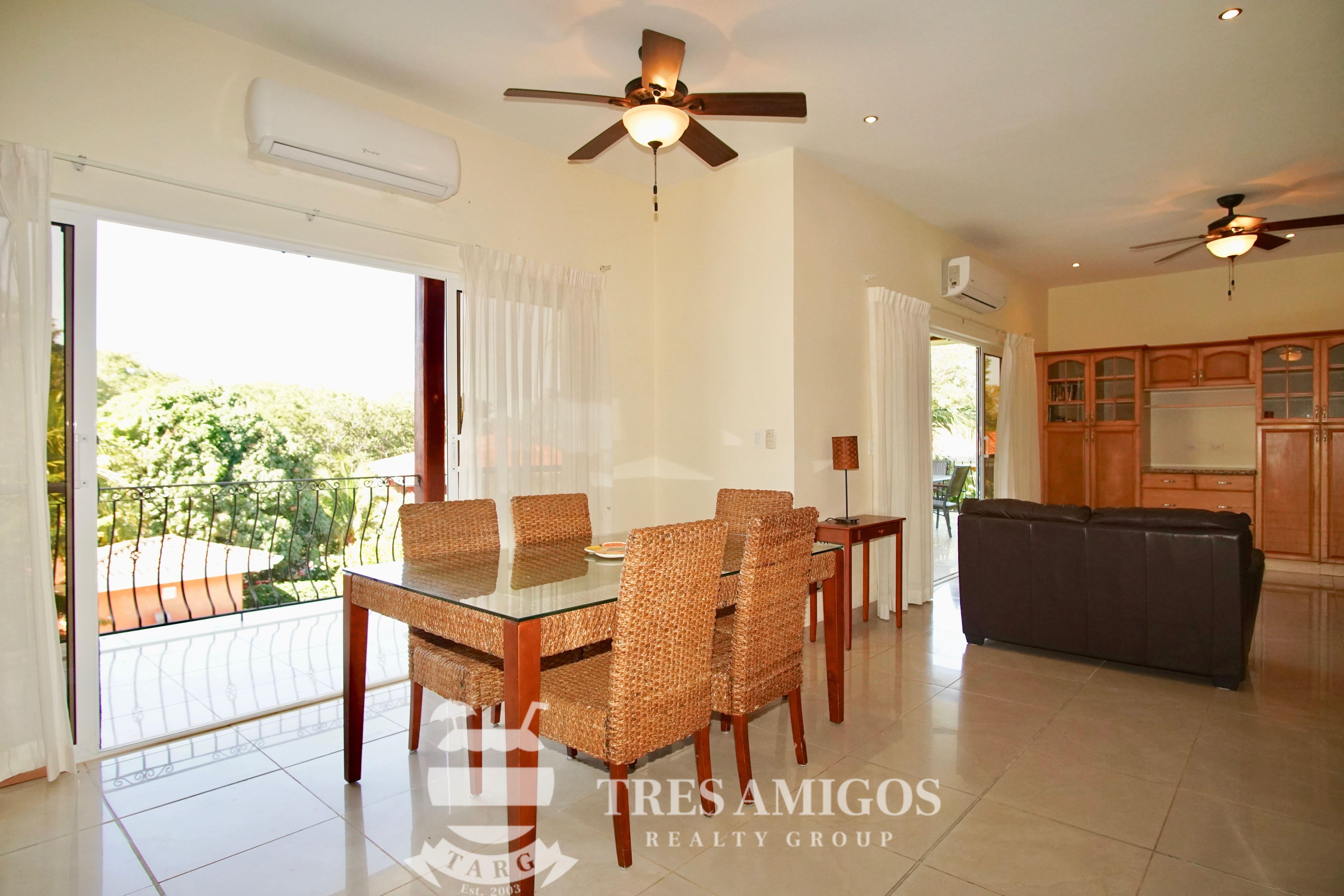 air conditioned dining area with ceiling fan 